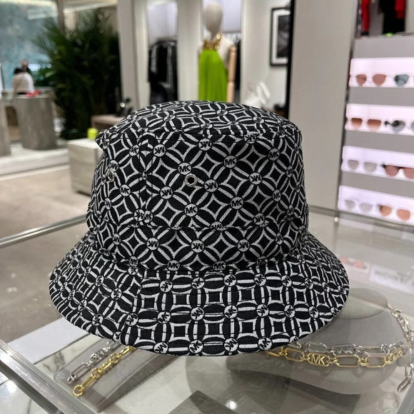 MICHAEL KORS Logo Jacquard Bucket Hat MF200016NP-BONE - Picture 1 of 7